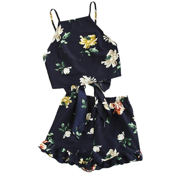 Kraftkreations Pants - Women's Floral 2-Piece Set